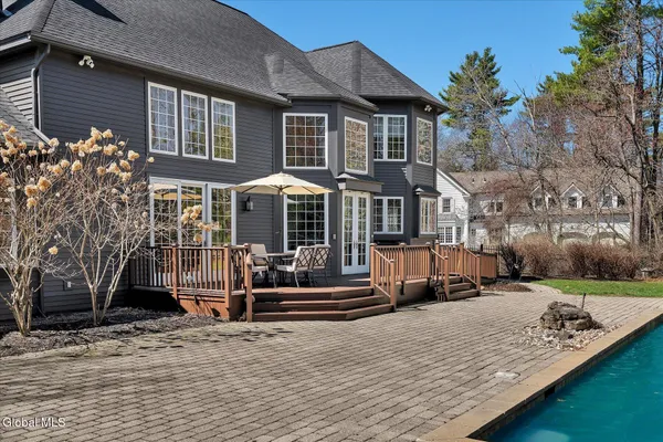 $1,600,000 | 5 Old English Road, New Scotland, NY 12159