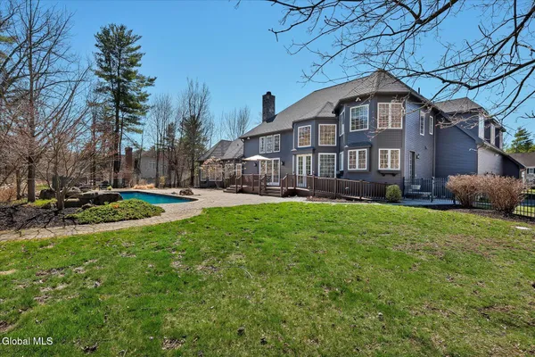 $1,600,000 | 5 Old English Road, New Scotland, NY 12159
