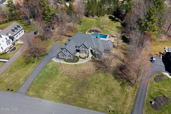 $1,600,000 | 5 Old English Road, New Scotland, NY 12159