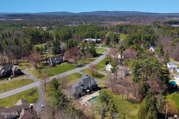 $1,600,000 | 5 Old English Road, New Scotland, NY 12159