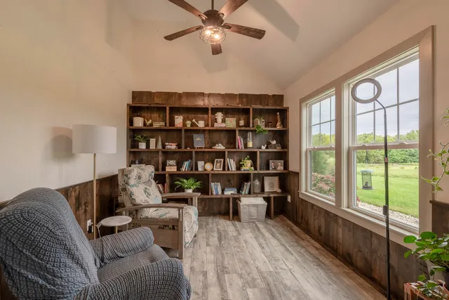 $1,390,000 | 7851 108th Street, Middleville, MI 49333