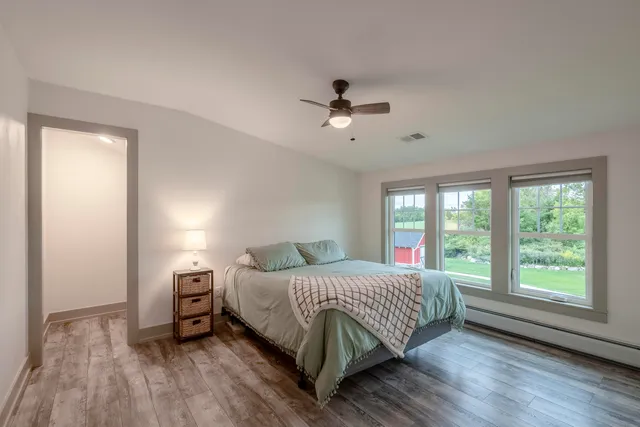 $1,390,000 | 7851 108th Street, Middleville, MI 49333