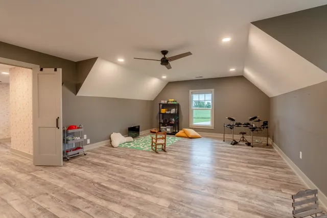 $1,390,000 | 7851 108th Street, Middleville, MI 49333