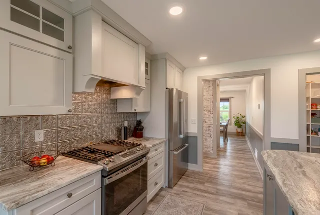 $1,390,000 | 7851 108th Street, Middleville, MI 49333