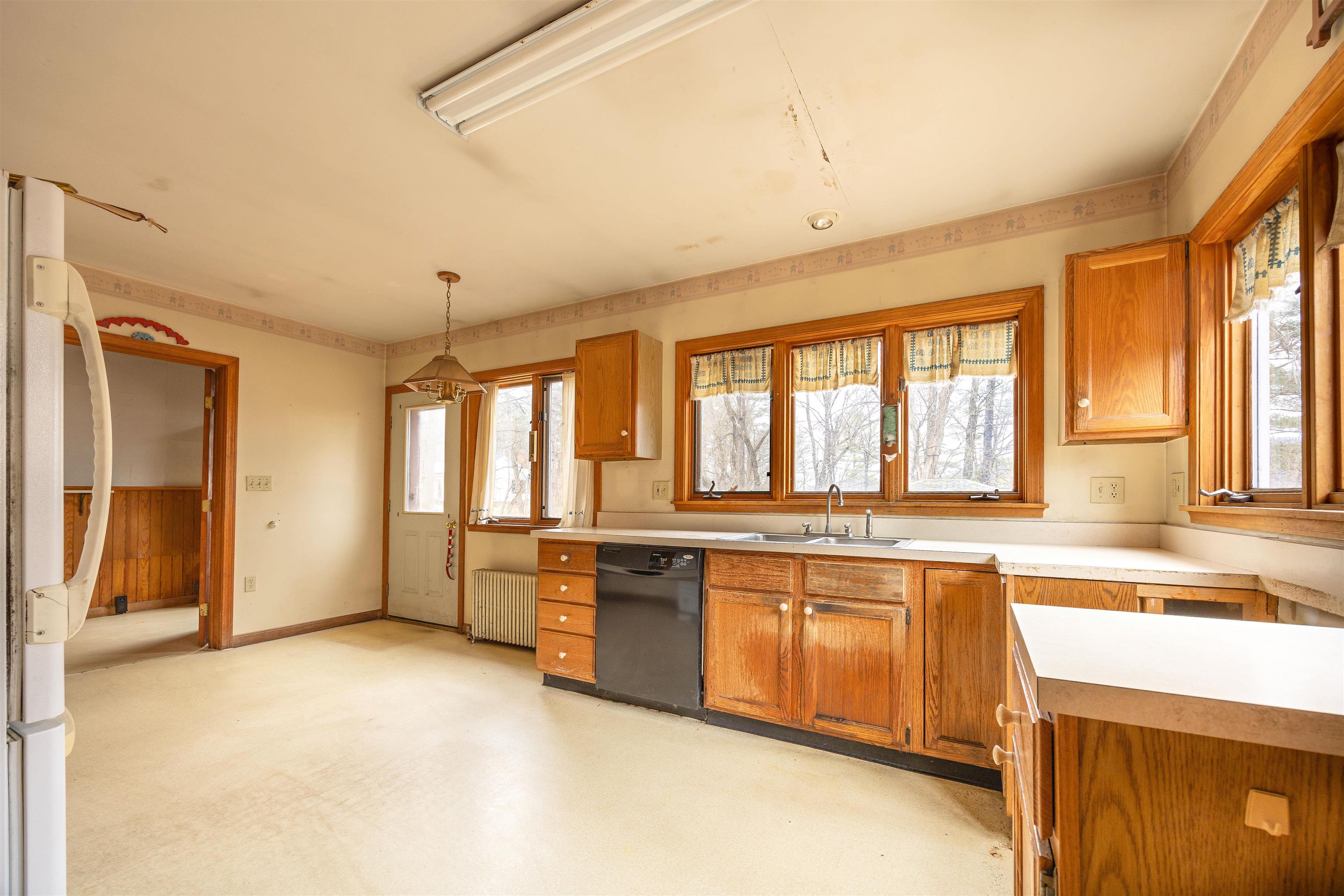 37 Edge Hill Road St. Johnsbury, VT 05819 - Photo 21 of 55