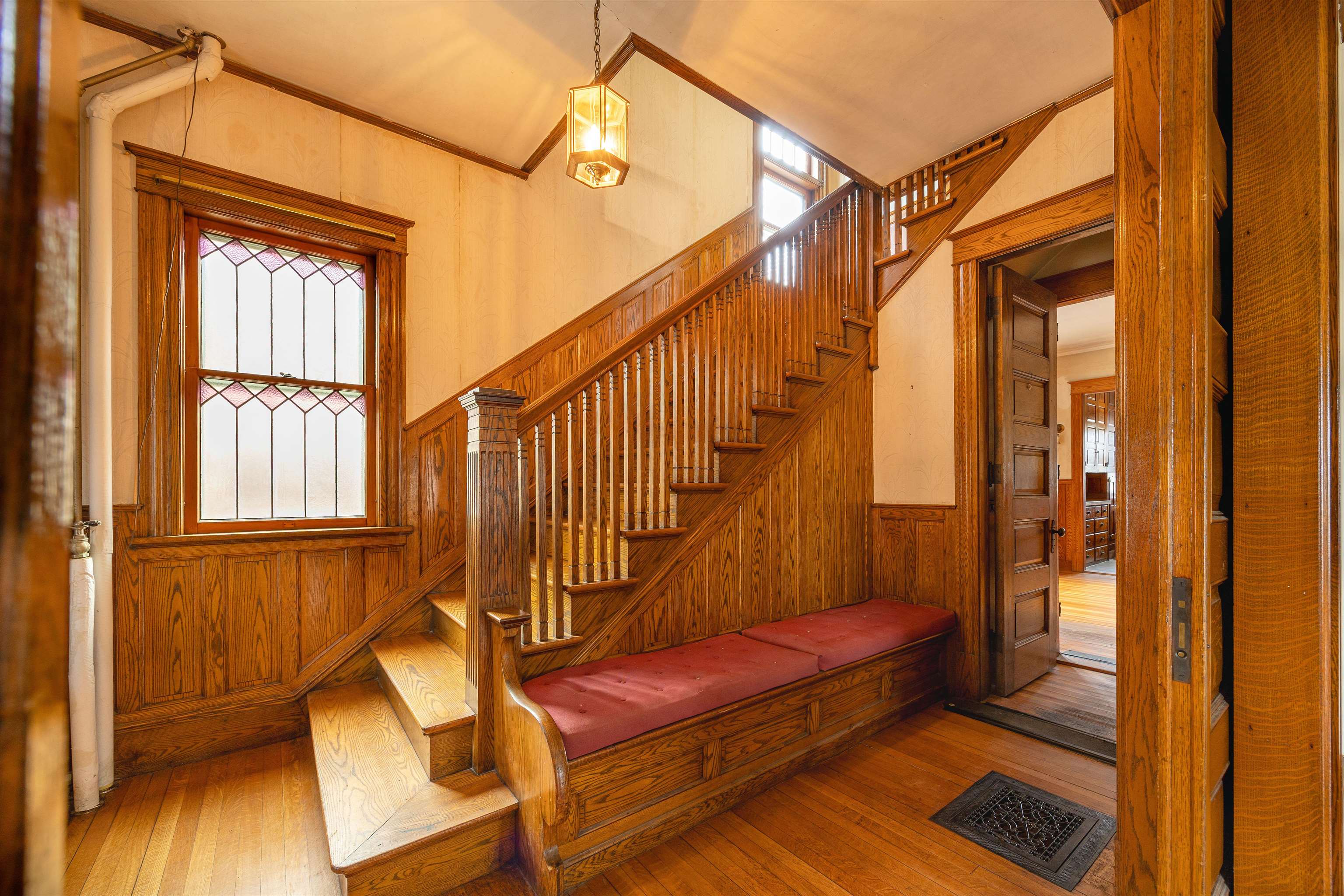 37 Edge Hill Road St. Johnsbury, VT 05819 - Photo 9 of 55