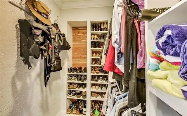 $1,129,000 | 361 Southeast 9th Court, Pompano Beach, FL 33060