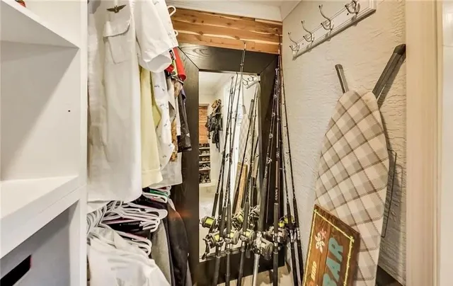 $1,129,000 | 361 Southeast 9th Court, Pompano Beach, FL 33060