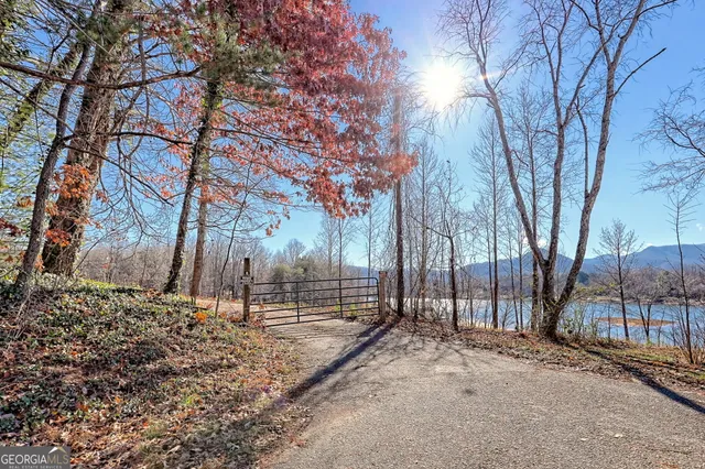 $4,200,000 | 314 Lakeside Drive, Hiawassee, GA 30546