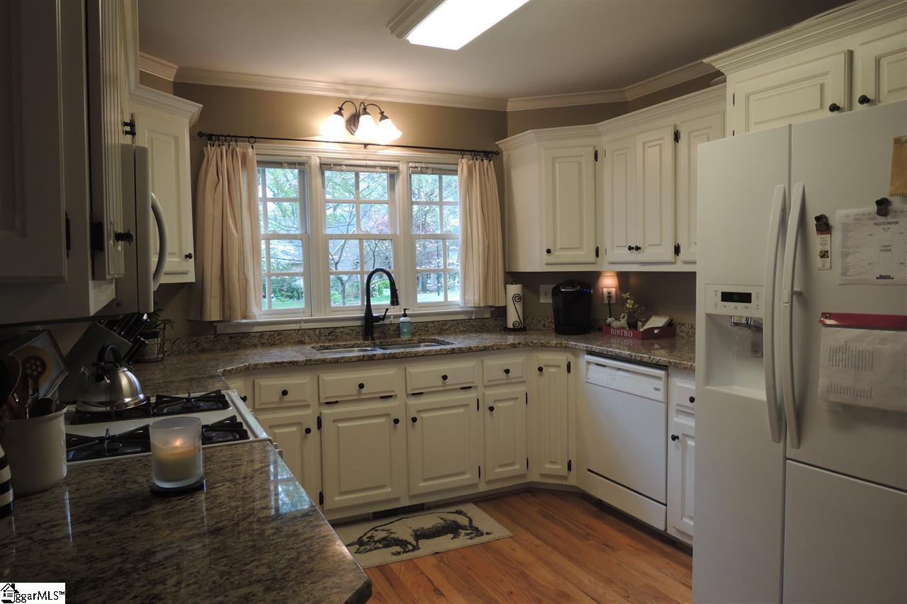 3 Atchison Way Simpsonville, SC 29680 - Photo 4 of 35 Gallery Image 4