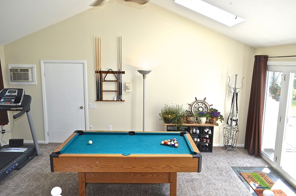12 Bailey Road Tewksbury, MA 01876 - Photo 8 of 30 Gallery Image 8