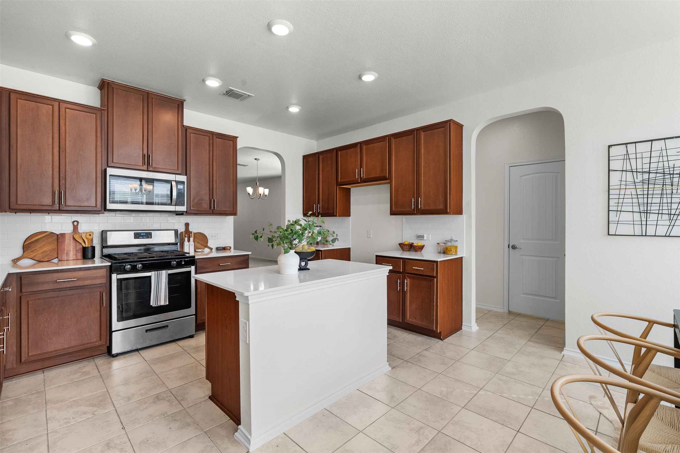 116 Kyndals Meadow Cove Georgetown, TX 78628 - Photo 11 of 36