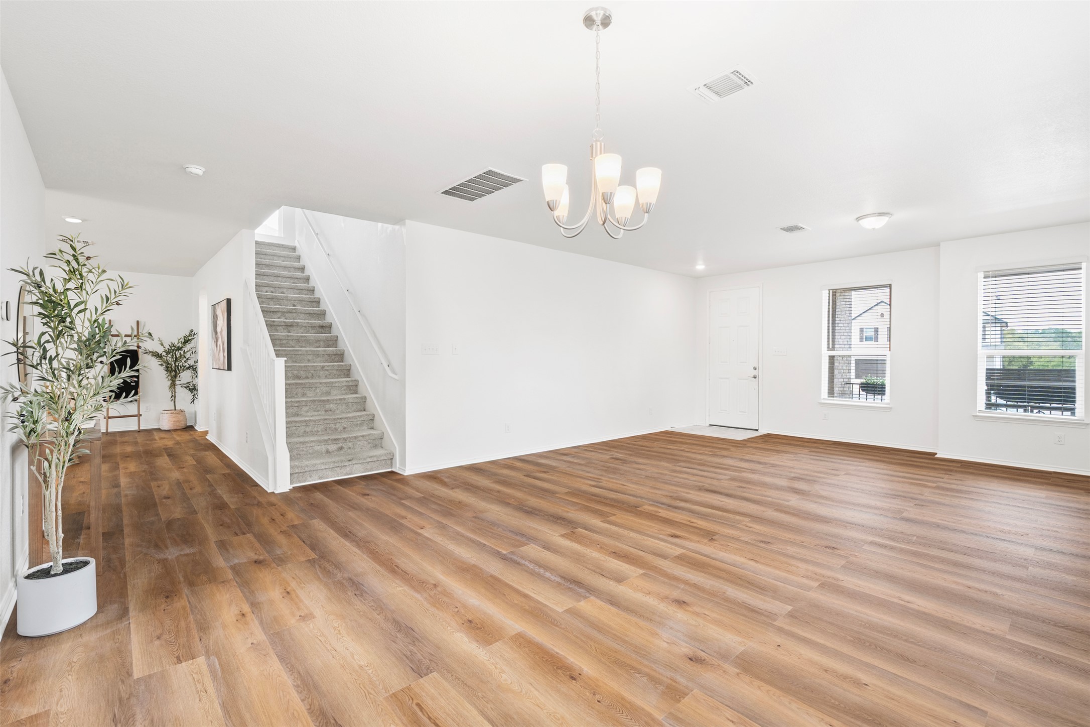 116 Kyndals Meadow Cove Georgetown, TX 78628 - Photo 16 of 36