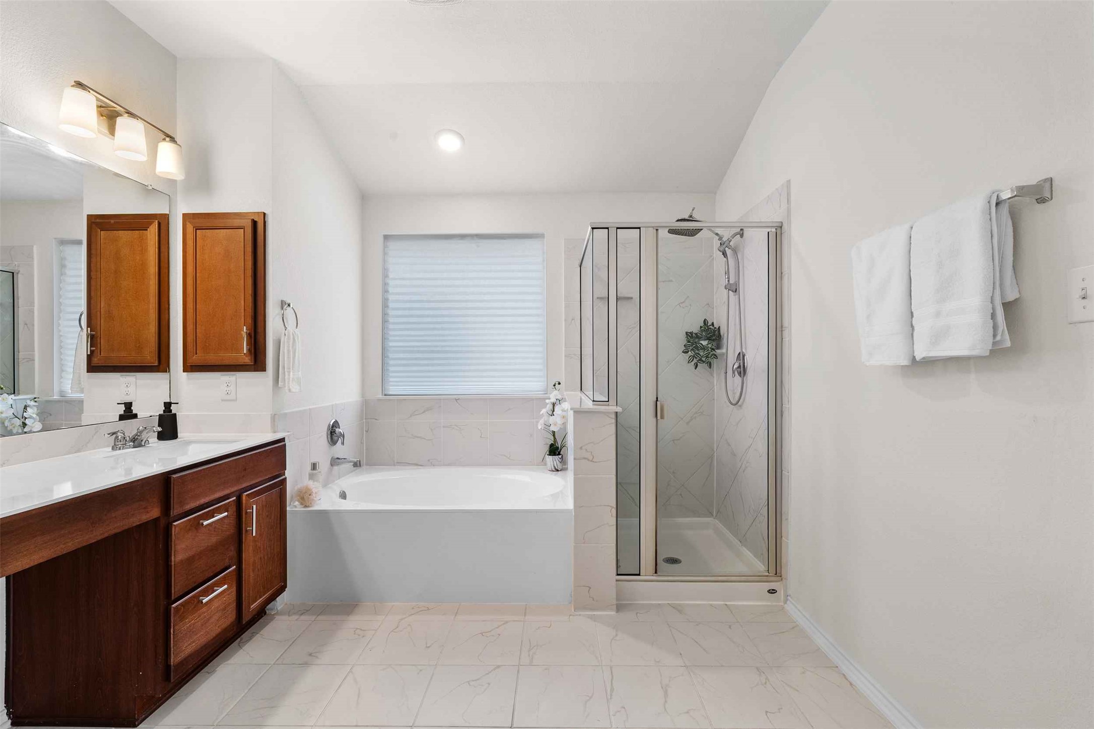 116 Kyndals Meadow Cove Georgetown, TX 78628 - Photo 23 of 36