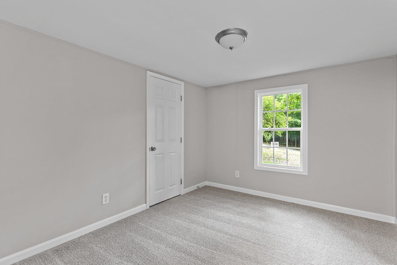5528 Thompson Mill Road, Unit C Graham, NC 27253 - Photo 17 of 24 Photo 17