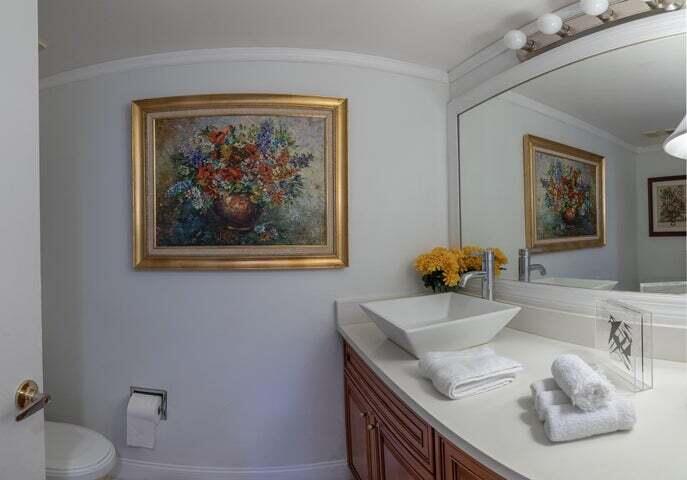 3205 Bridgewood Drive, Unit 3205 Boca Raton, FL 33434 - Photo 16 of 25 3205 Bridgewood-Bathroom