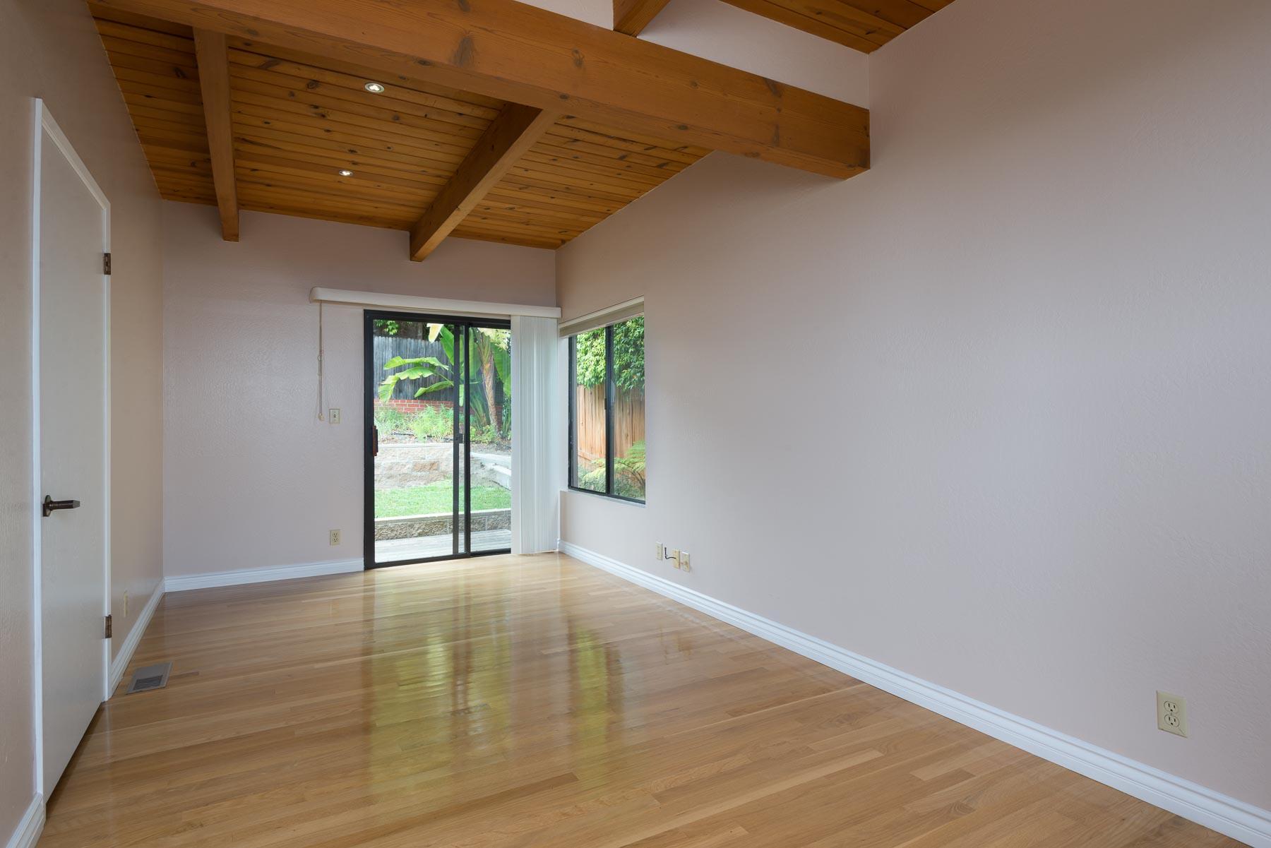 967 Cheltenham Road Santa Barbara, CA 93105 - Photo 11 of 17 011 Second Bedroom