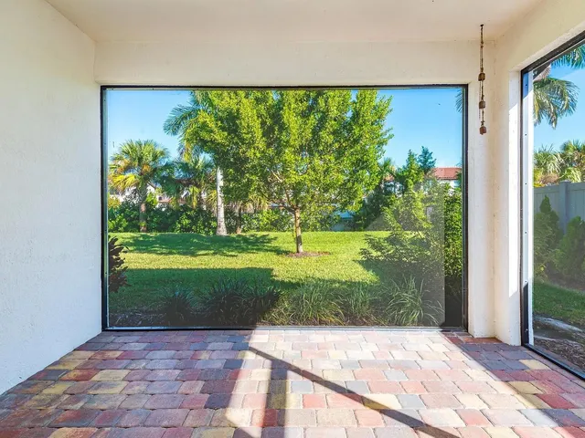 $3,900 | 8196 Hanoverian Drive, Lake Worth, FL 33467