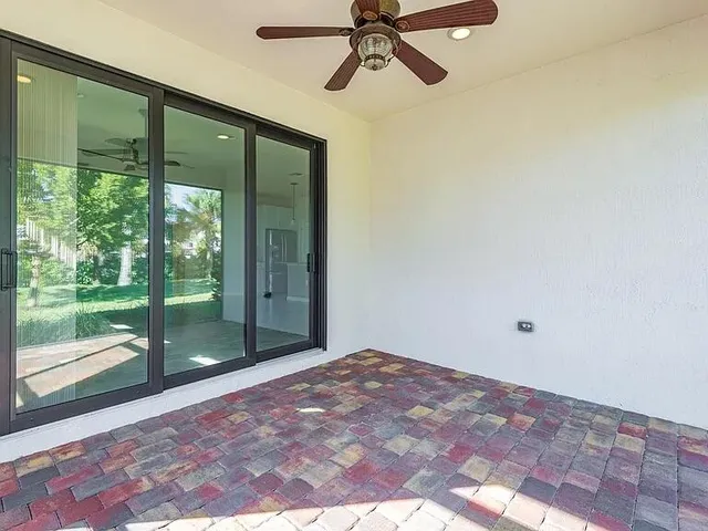 $3,900 | 8196 Hanoverian Drive, Lake Worth, FL 33467