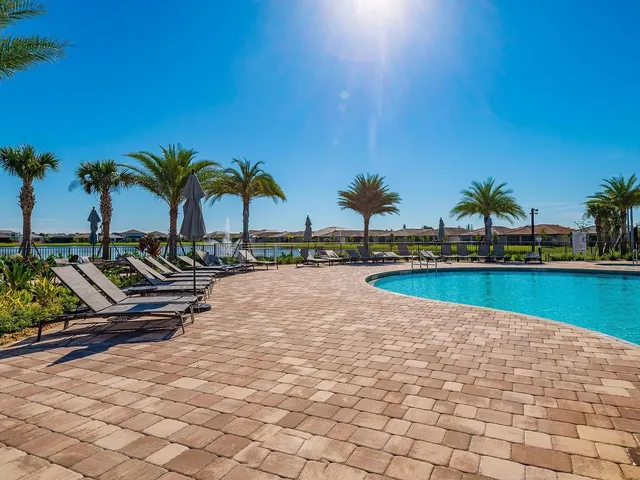 $3,900 | 8196 Hanoverian Drive, Lake Worth, FL 33467