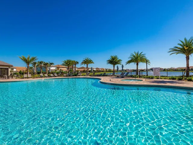 $3,900 | 8196 Hanoverian Drive, Lake Worth, FL 33467