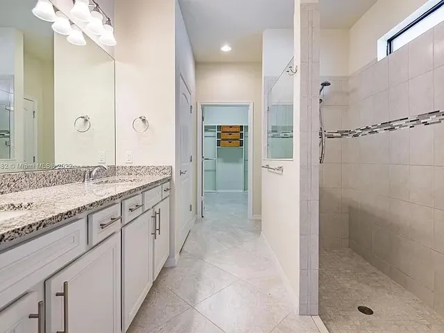 $3,900 | 8196 Hanoverian Drive, Lake Worth, FL 33467