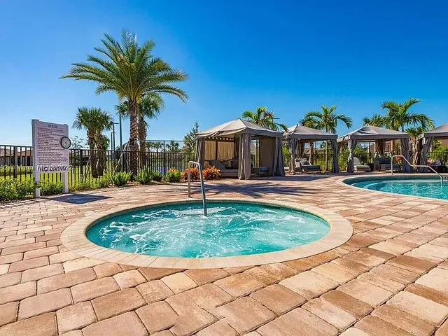 $3,900 | 8196 Hanoverian Drive, Lake Worth, FL 33467