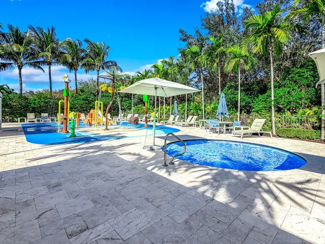 $3,900 | 8196 Hanoverian Drive, Lake Worth, FL 33467