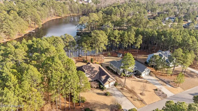 $1,075,000 | 13 Banning Drive, Whispering Pines, NC 28327