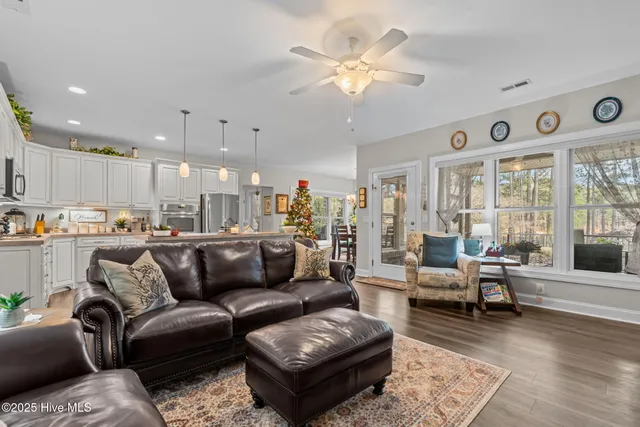 $1,075,000 | 13 Banning Drive, Whispering Pines, NC 28327