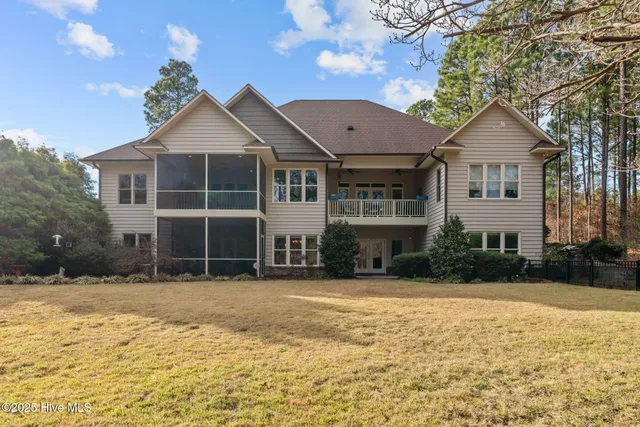 $1,075,000 | 13 Banning Drive, Whispering Pines, NC 28327