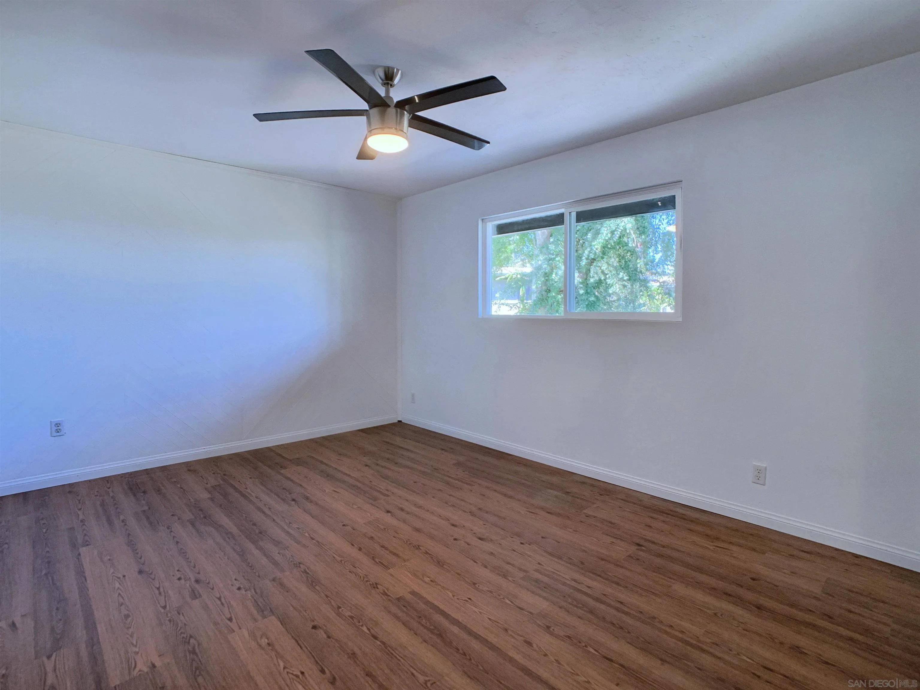 3606 Hartzel Drive Spring Valley, CA 91977 - Photo 59 of 75 2nd bedroom