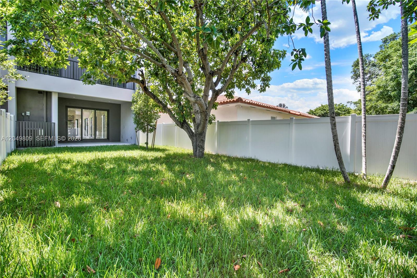 2889 Southwest 35th Avenue, Unit 2887 Miami, FL 33133 - Photo 53 of 62
