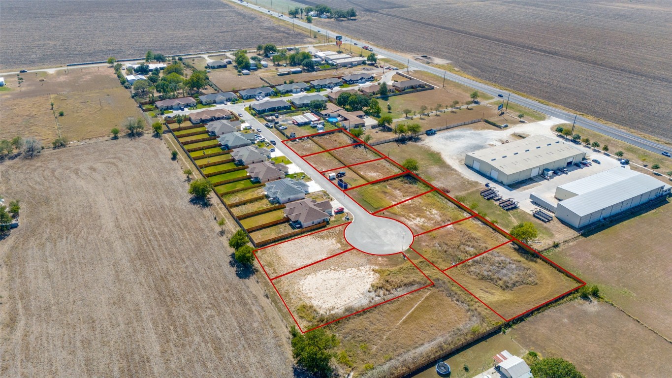 346 Navarro Way, Unit 18A Seguin, TX 78155 - Photo 4 of 7