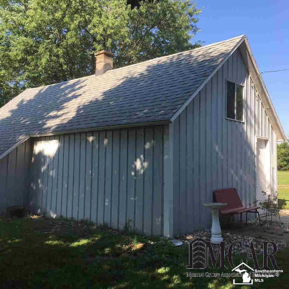 8861 Dixon Road Monroe, MI 48161 - Photo 8 of 22