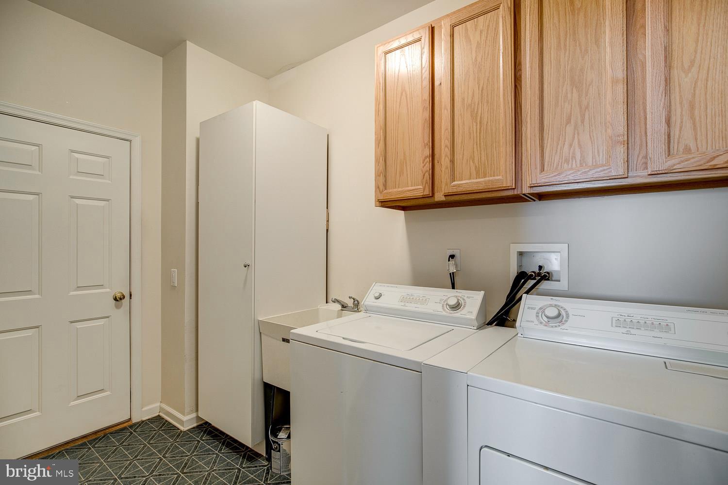 1447 Quaker Ridge West Chester, PA 19380 - Photo 18 of 25 ENTER LAUNDRY/MUD ROOM FROM GARAGE