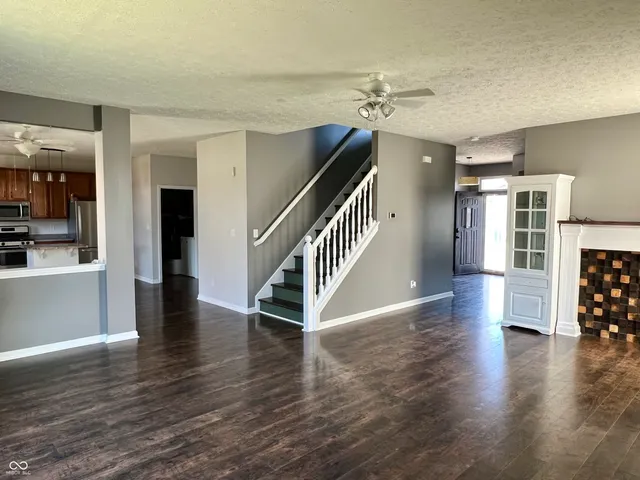 $349,900 | 4088 Del Mar Lane, Plainfield, IN 46168