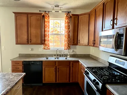 $349,900 | 4088 Del Mar Lane, Plainfield, IN 46168