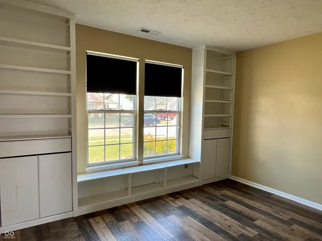 $349,900 | 4088 Del Mar Lane, Plainfield, IN 46168