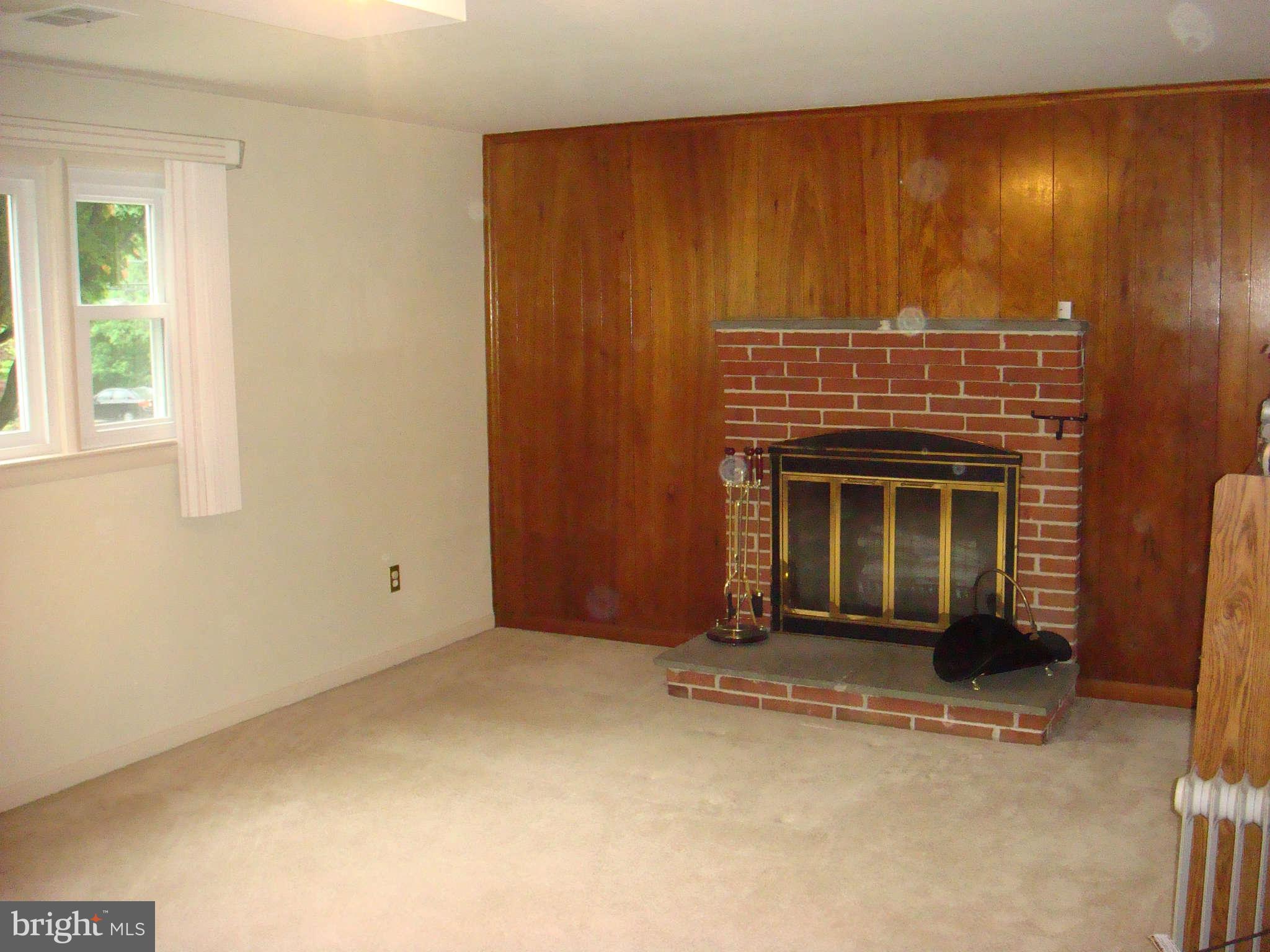 1115 Kathryn Road Silver Spring, MD 20904 - Photo 25 of 30 Family Room