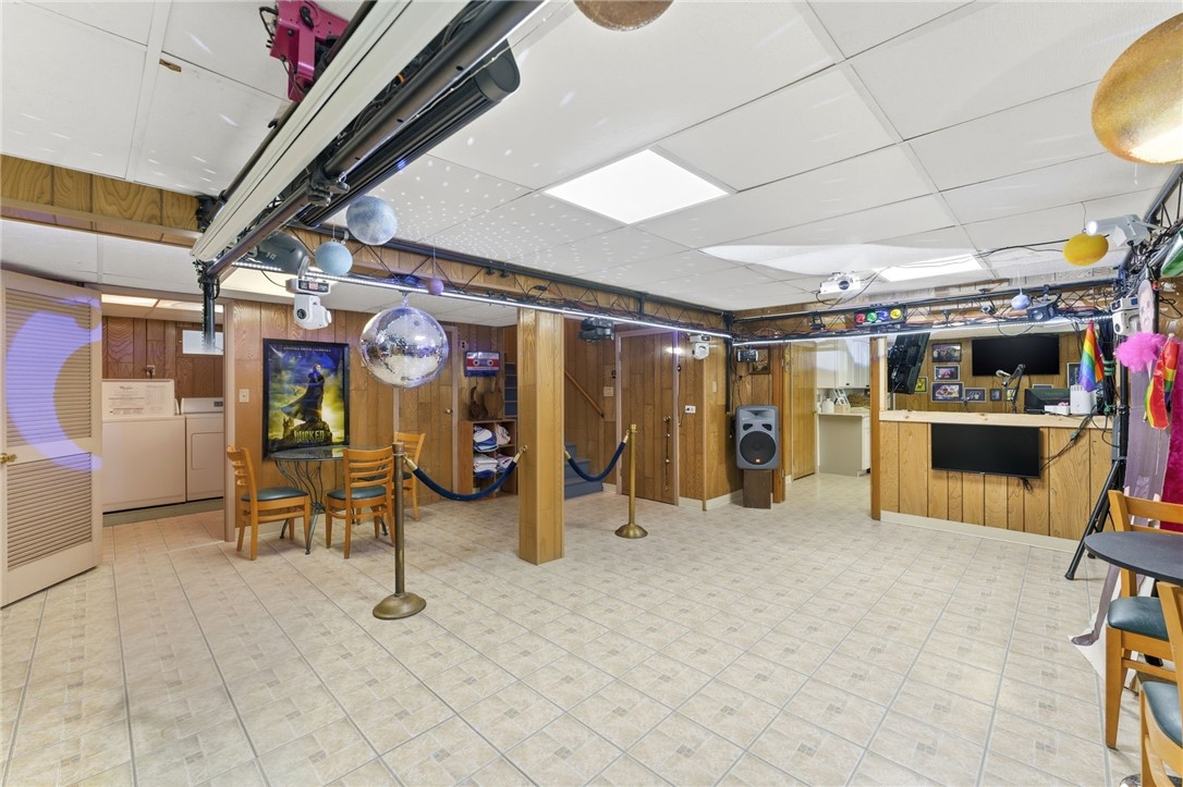 7 Meadowbrook Road Lincoln, RI 02865 - Photo 31 of 42 Gallery Image 31