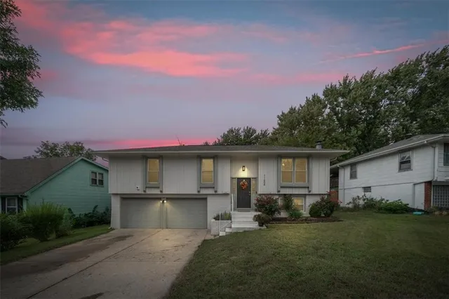 $244,500 | 11604 Manchester Avenue, Kansas City, MO 64134