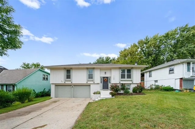 $244,500 | 11604 Manchester Avenue, Kansas City, MO 64134