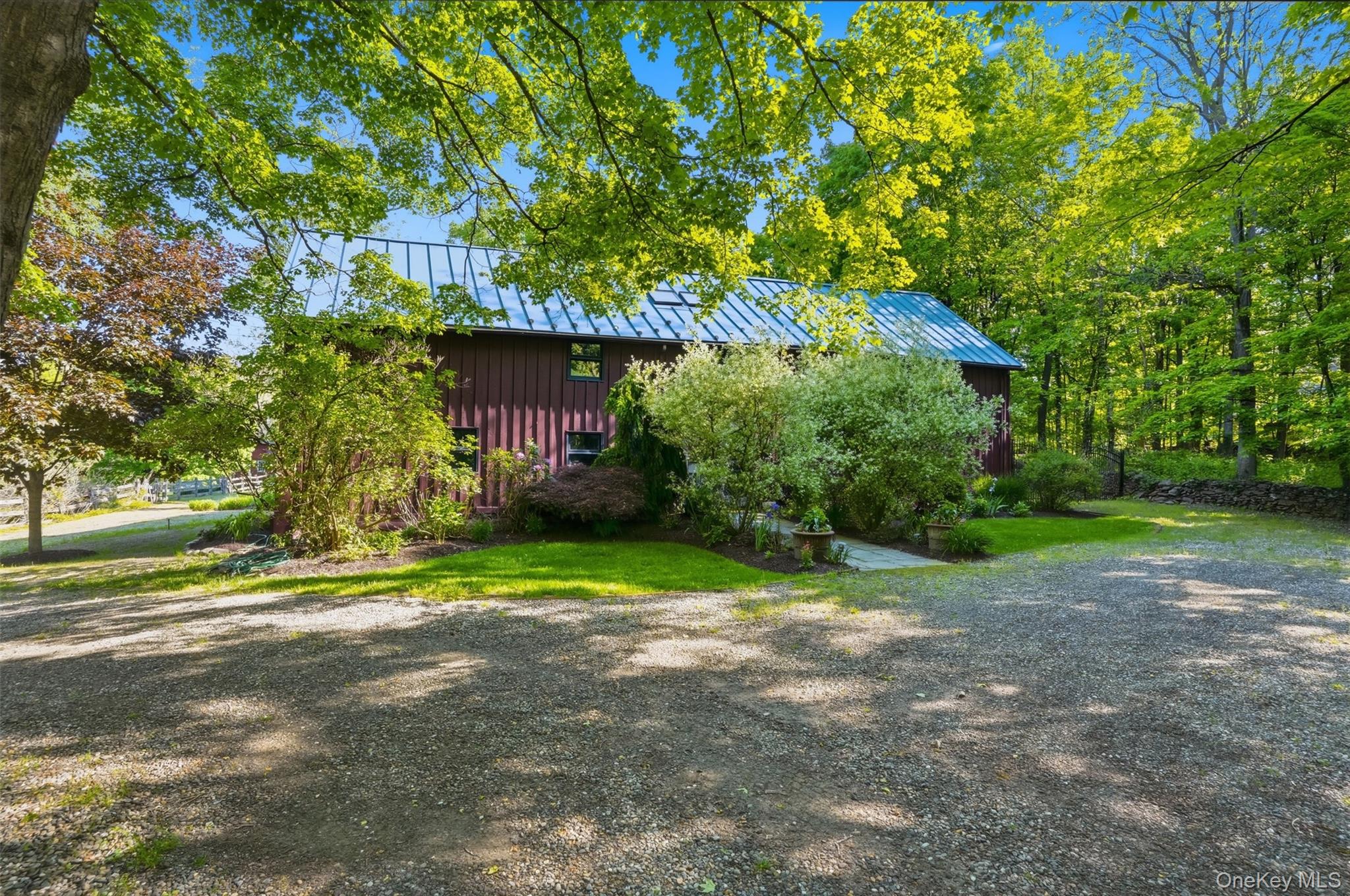 101 Drake Road Pleasant Valley, NY 12569 - Photo 6 of 47