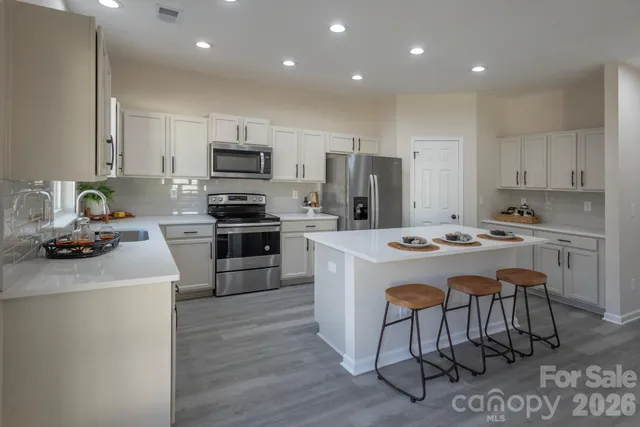 $434,000 | 10631 Atkins Ridge Drive, Charlotte, NC 28213