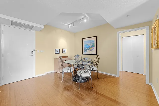 $3,400 | 1551 North Flagler Drive, Unit 903, West Palm Beach, FL 33401