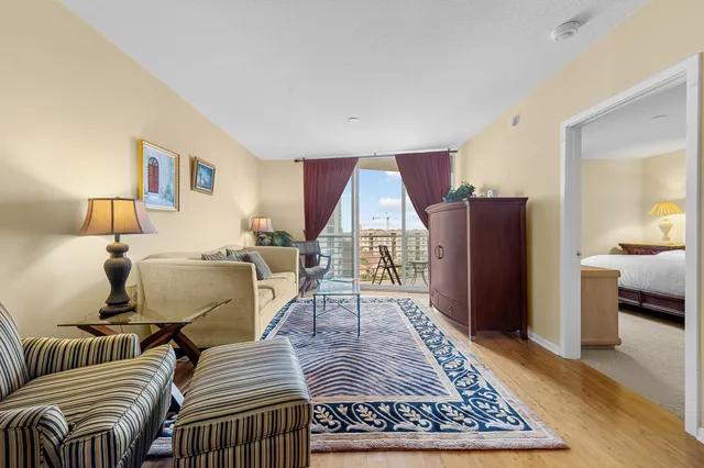 $3,400 | 1551 North Flagler Drive, Unit 903, West Palm Beach, FL 33401