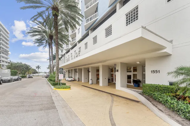 $3,400 | 1551 North Flagler Drive, Unit 903, West Palm Beach, FL 33401