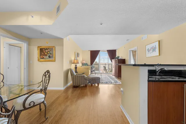 $3,400 | 1551 North Flagler Drive, Unit 903, West Palm Beach, FL 33401