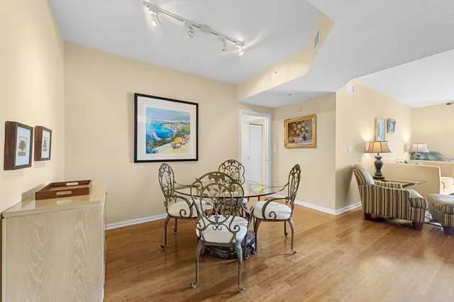 $3,400 | 1551 North Flagler Drive, Unit 903, West Palm Beach, FL 33401